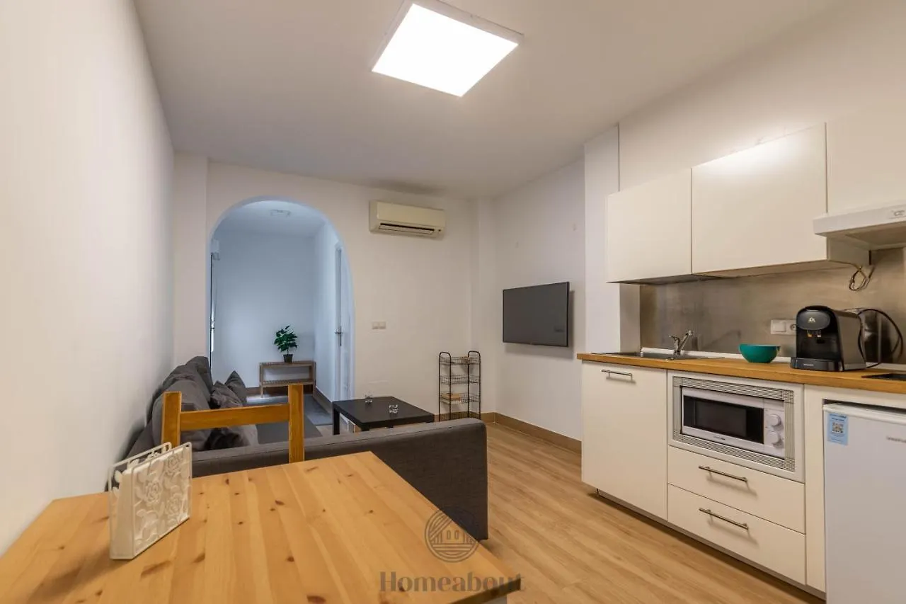 Fun Building Apartments By Homeabout Málaga Spagna