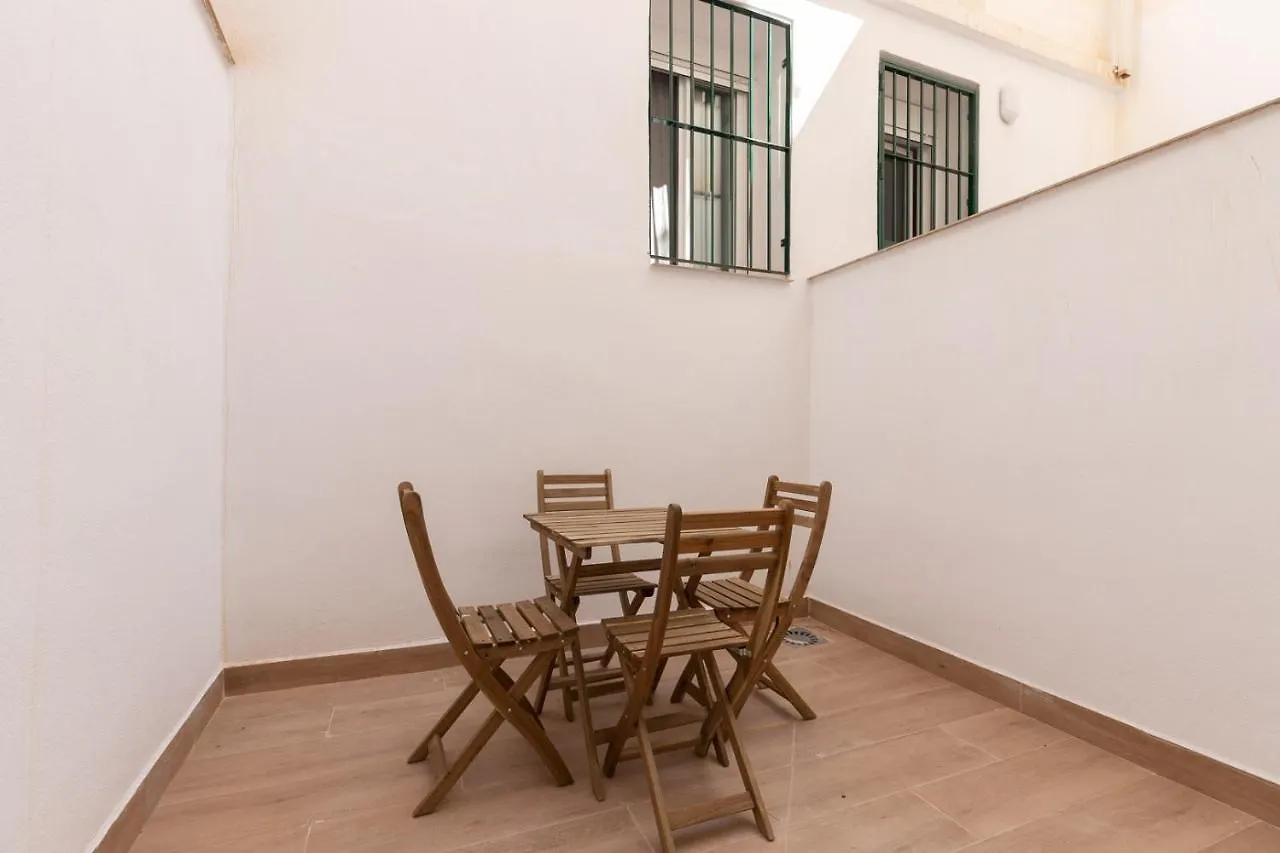 Fun Building Apartments By Homeabout Málaga 0*,  Spagna